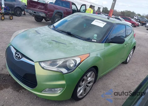 2012 Hyundai Veloster Base W/Black z USA, uszkodzony, nr VIN KMHTC6AD5CU027552